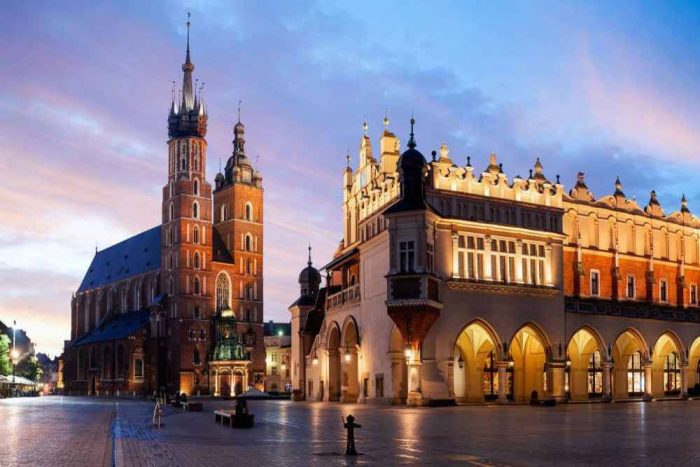 krakow-old-town-airport-taxi-wroclaw